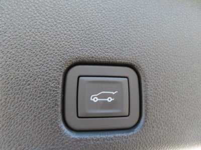 2025 Chevrolet Traverse LT FWD