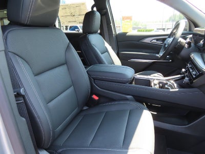 2025 Chevrolet Traverse LT FWD