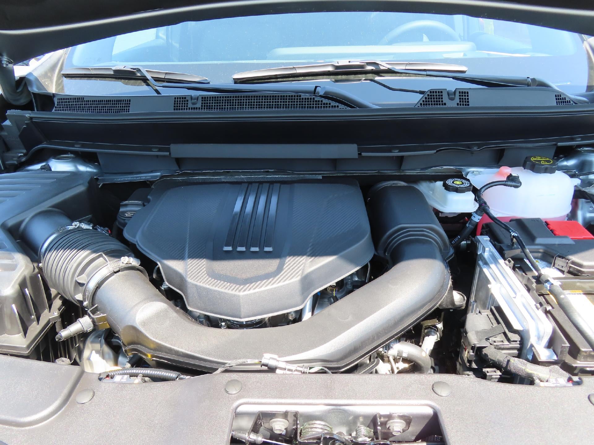 2025 Chevrolet Traverse LT FWD