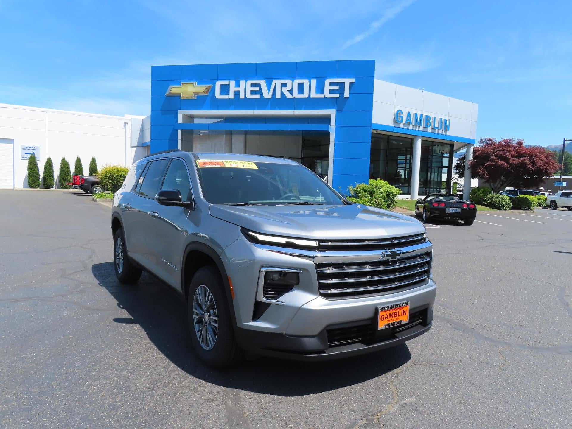 2025 Chevrolet Traverse LT FWD