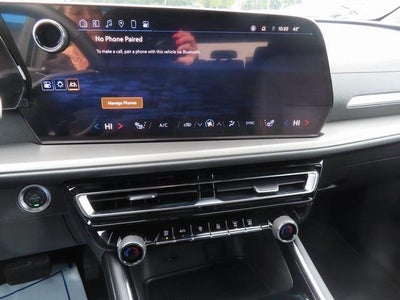 2024 Chevrolet Traverse LS