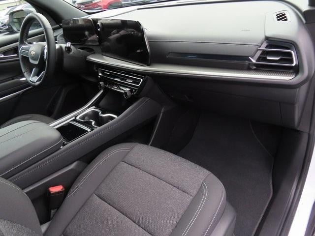 2024 Chevrolet Traverse LS