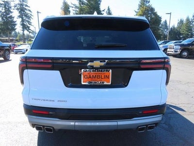 2025 Chevrolet Traverse LT