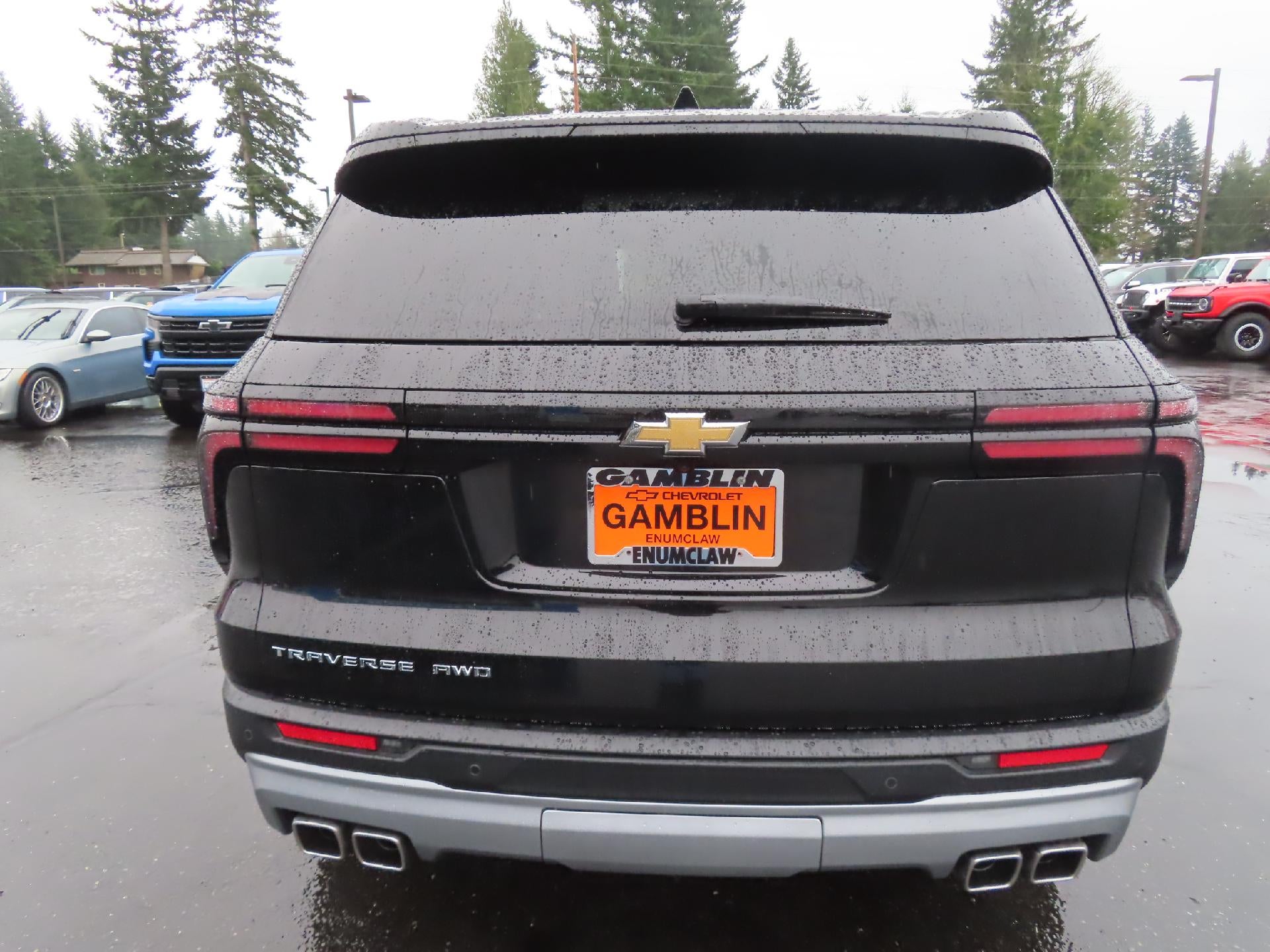 2025 Chevrolet Traverse LT