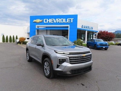 2025 Chevrolet Traverse LT