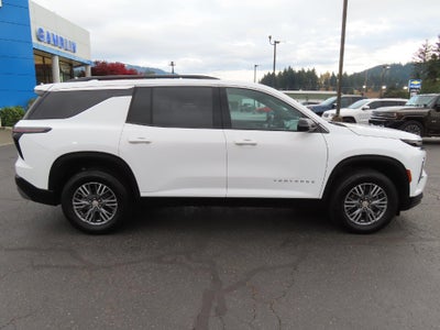 2025 Chevrolet Traverse LT