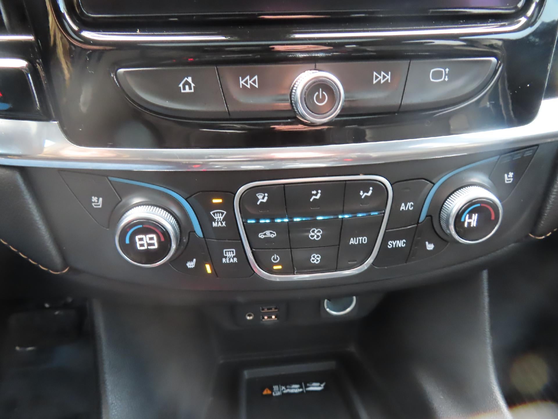 2020 Chevrolet Traverse Premier