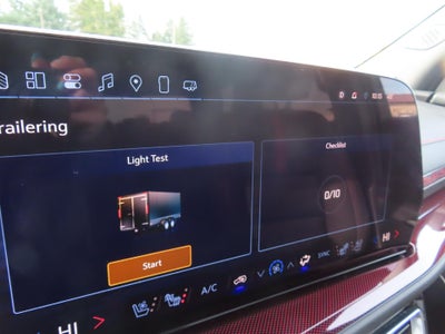 2025 Chevrolet Traverse RS