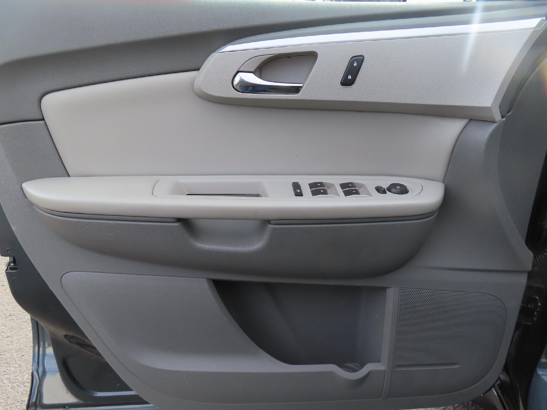 2010 Chevrolet Traverse LT