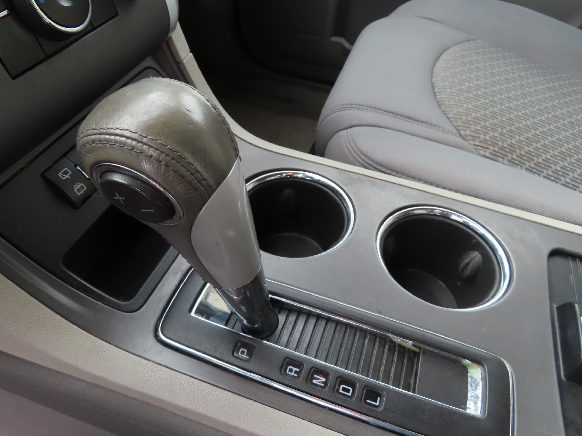 2010 Chevrolet Traverse LT