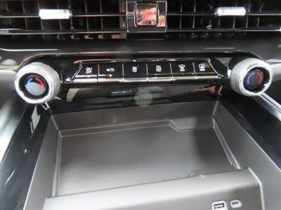 2026 Chevrolet Suburban LS 4WD