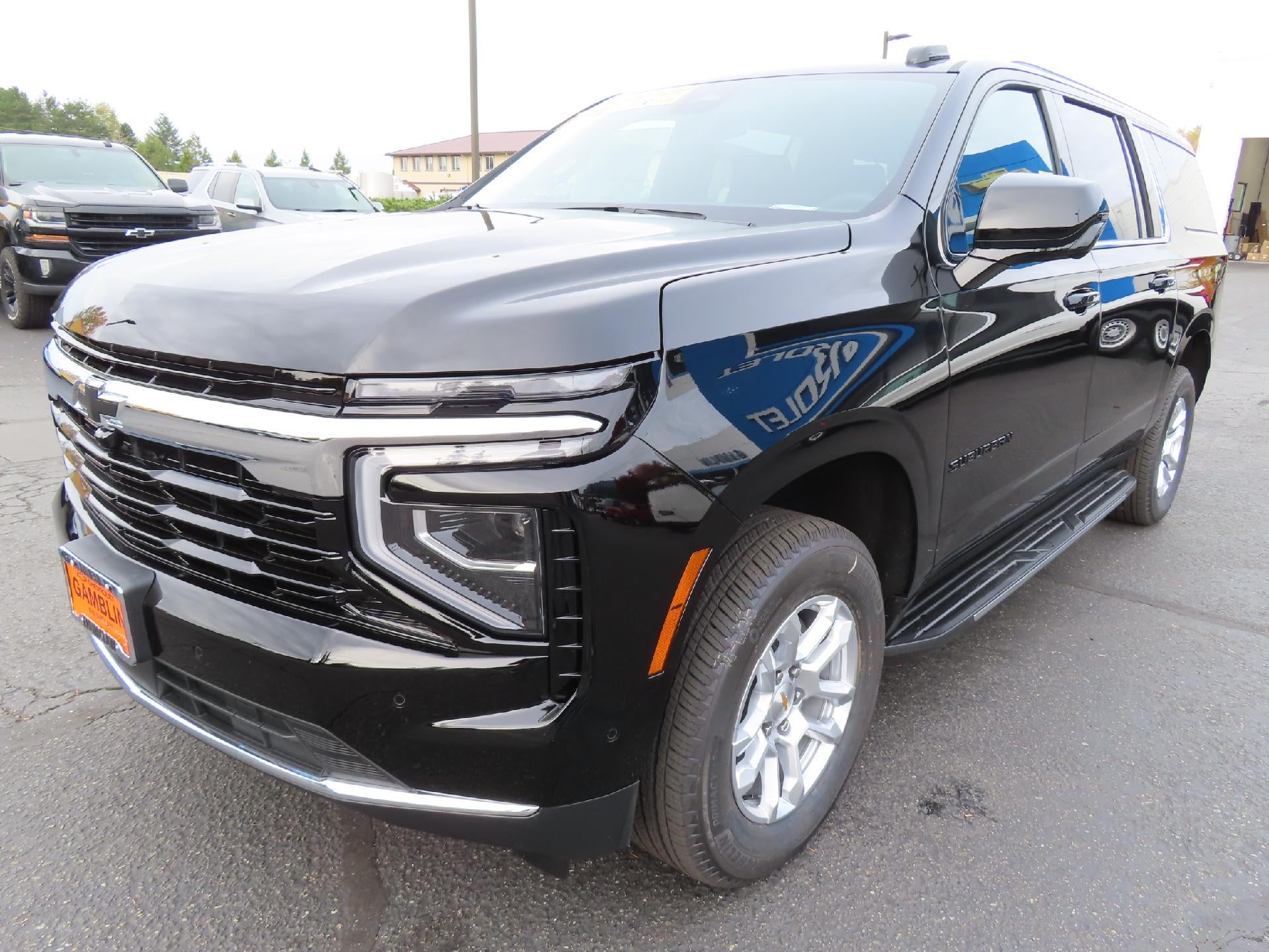 2026 Chevrolet Suburban LS 4WD