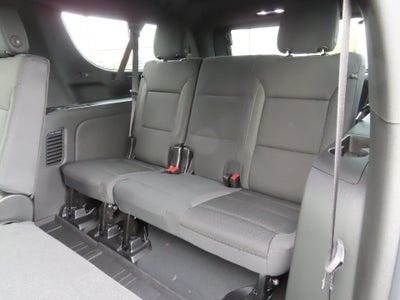 2026 Chevrolet Suburban LS 4WD