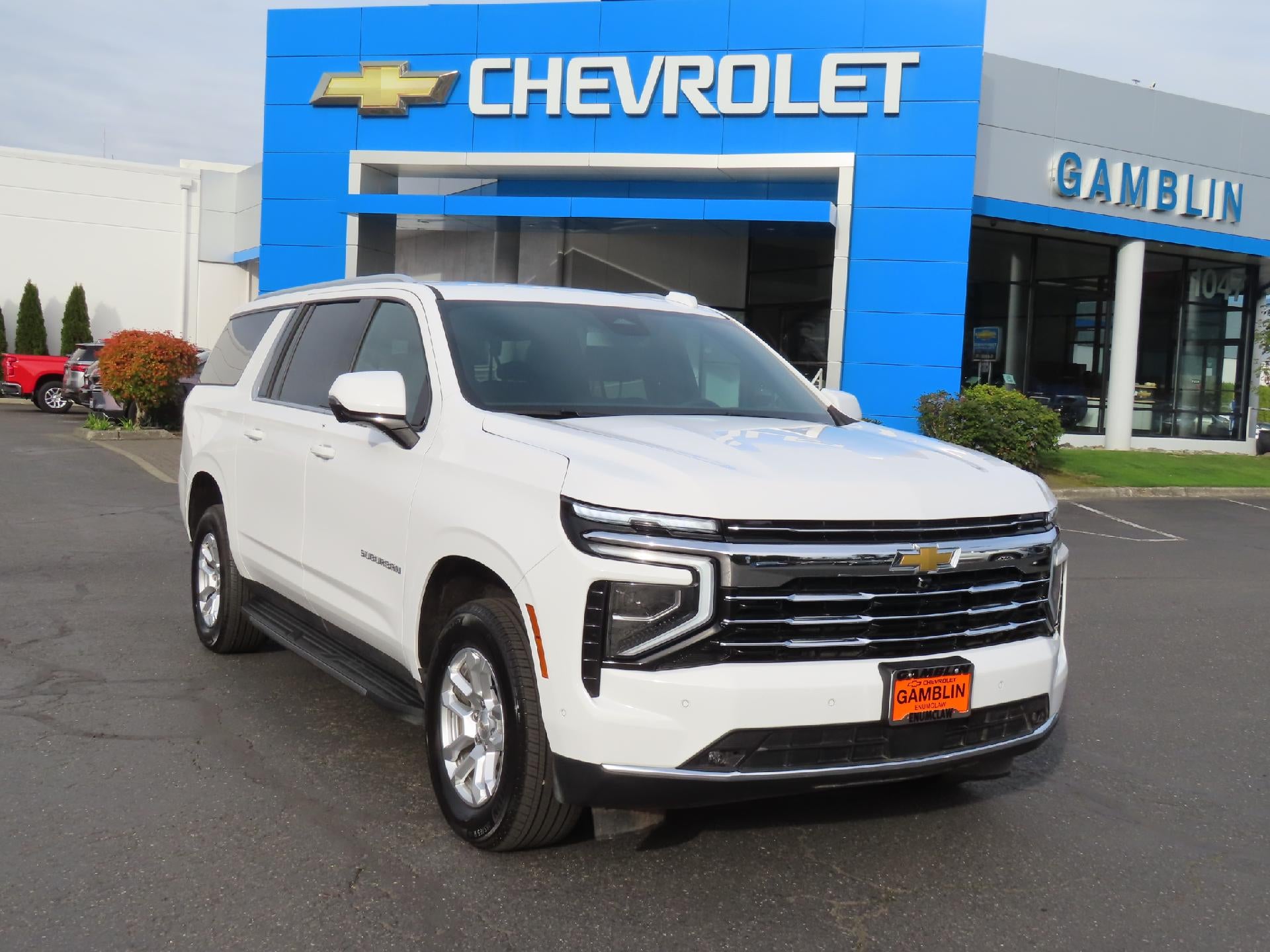 2026 Chevrolet Suburban LT