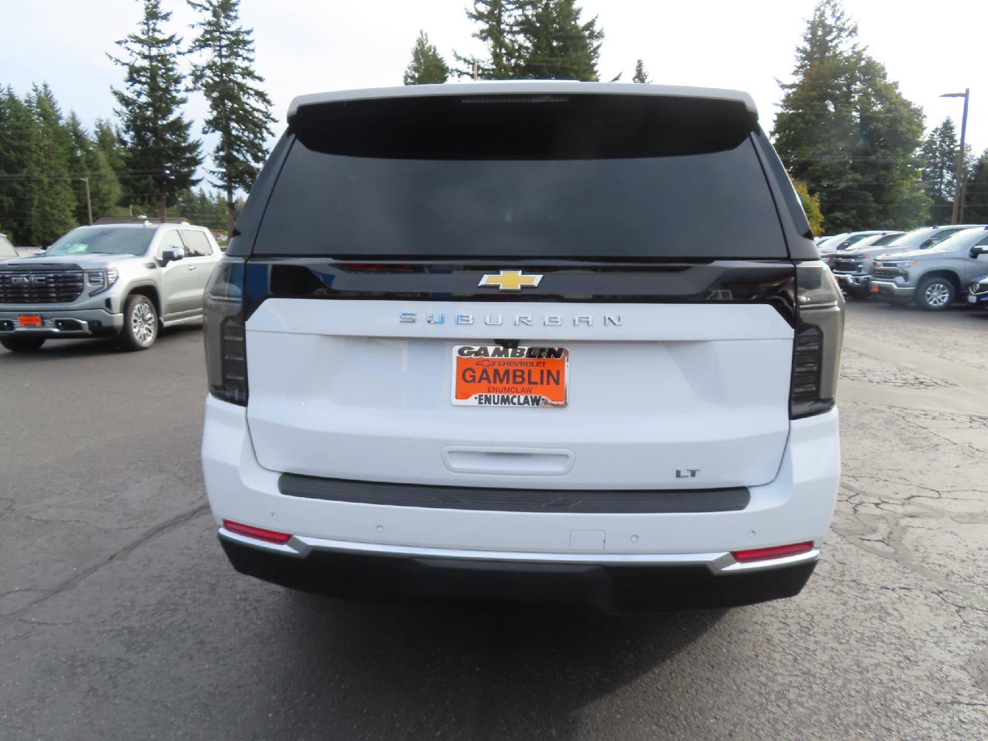2026 Chevrolet Suburban LT