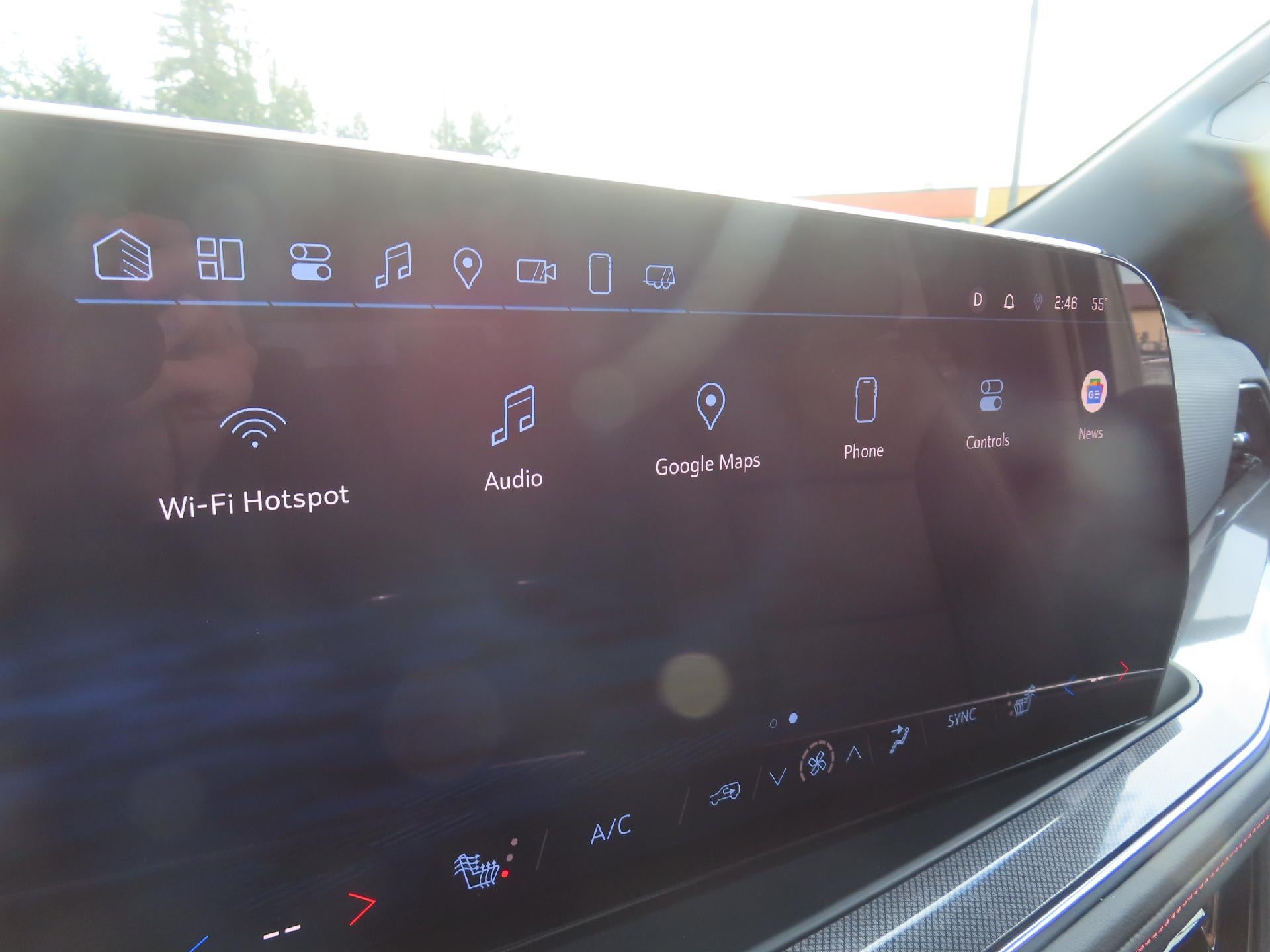 2025 Chevrolet Suburban RST