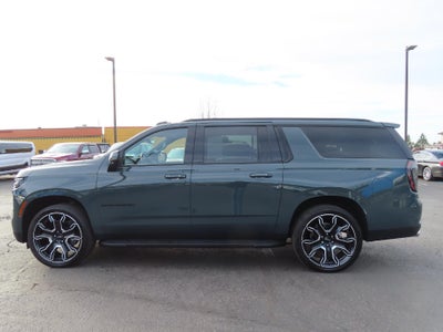 2025 Chevrolet Suburban RST