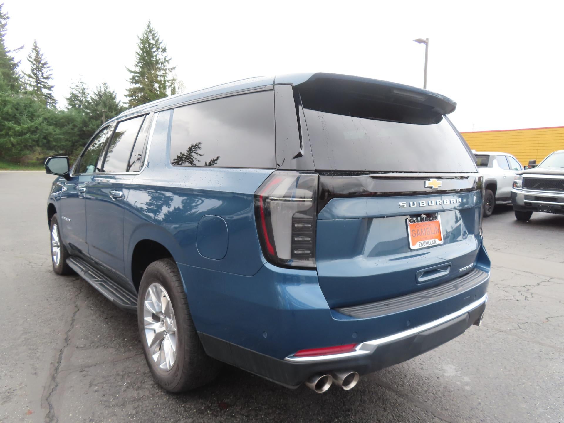 2025 Chevrolet Suburban Premier