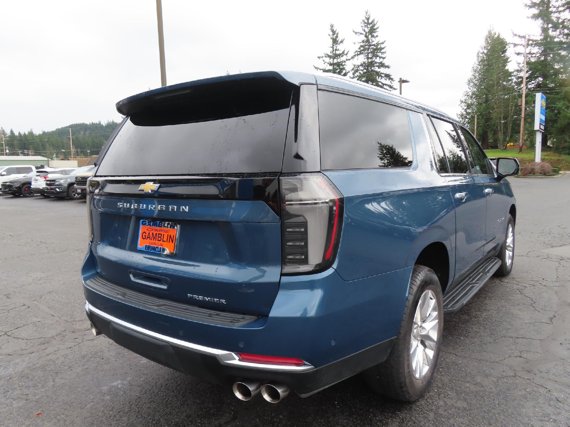 2025 Chevrolet Suburban Premier