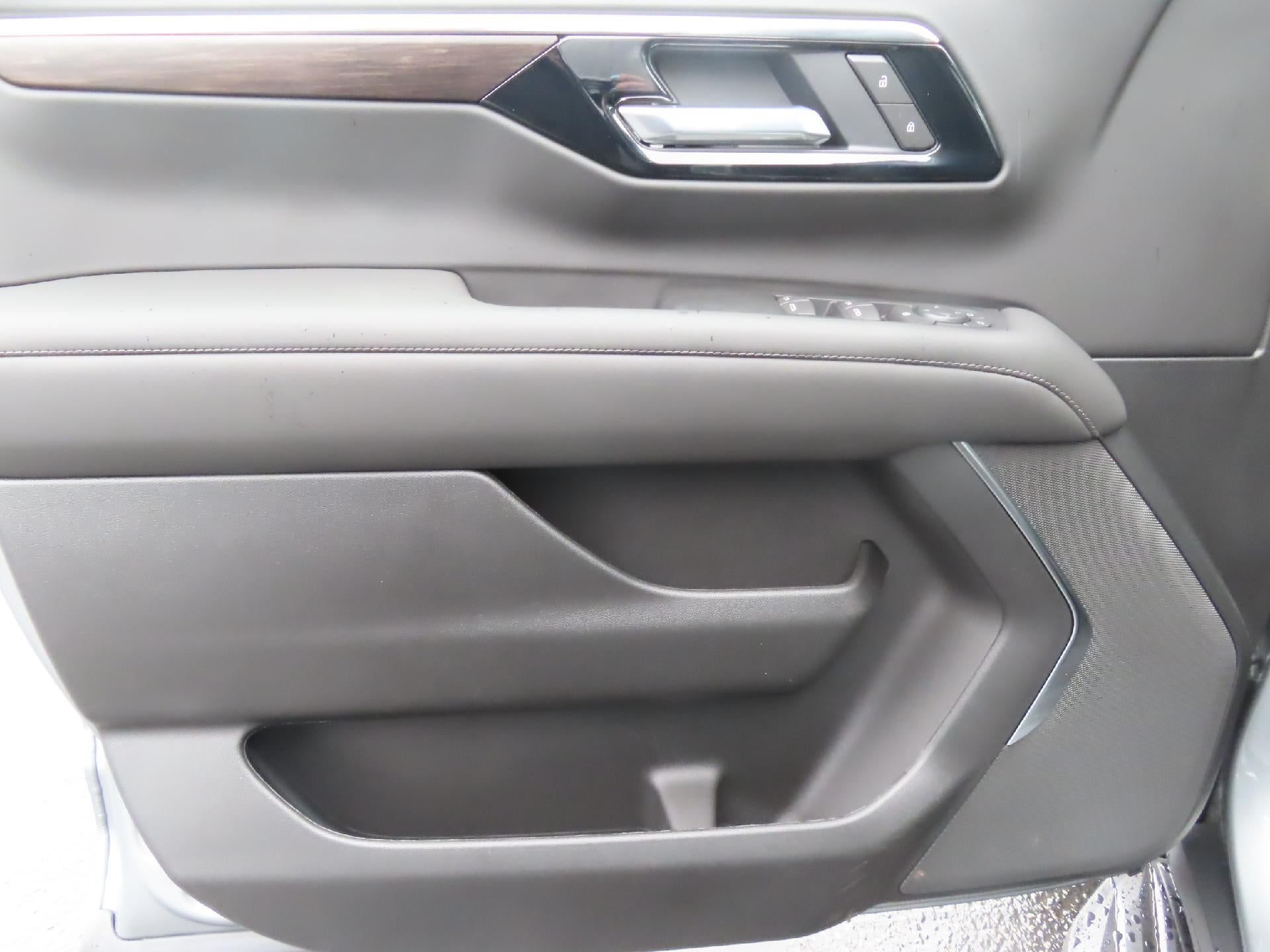 2026 Chevrolet Tahoe LS 4WD