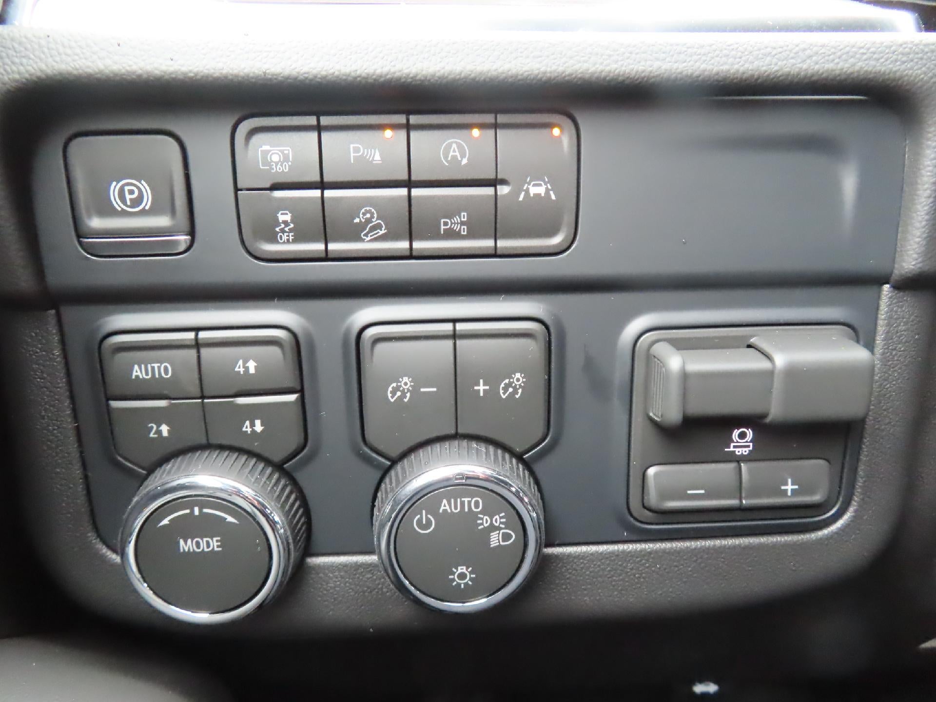 2026 Chevrolet Tahoe LS 4WD