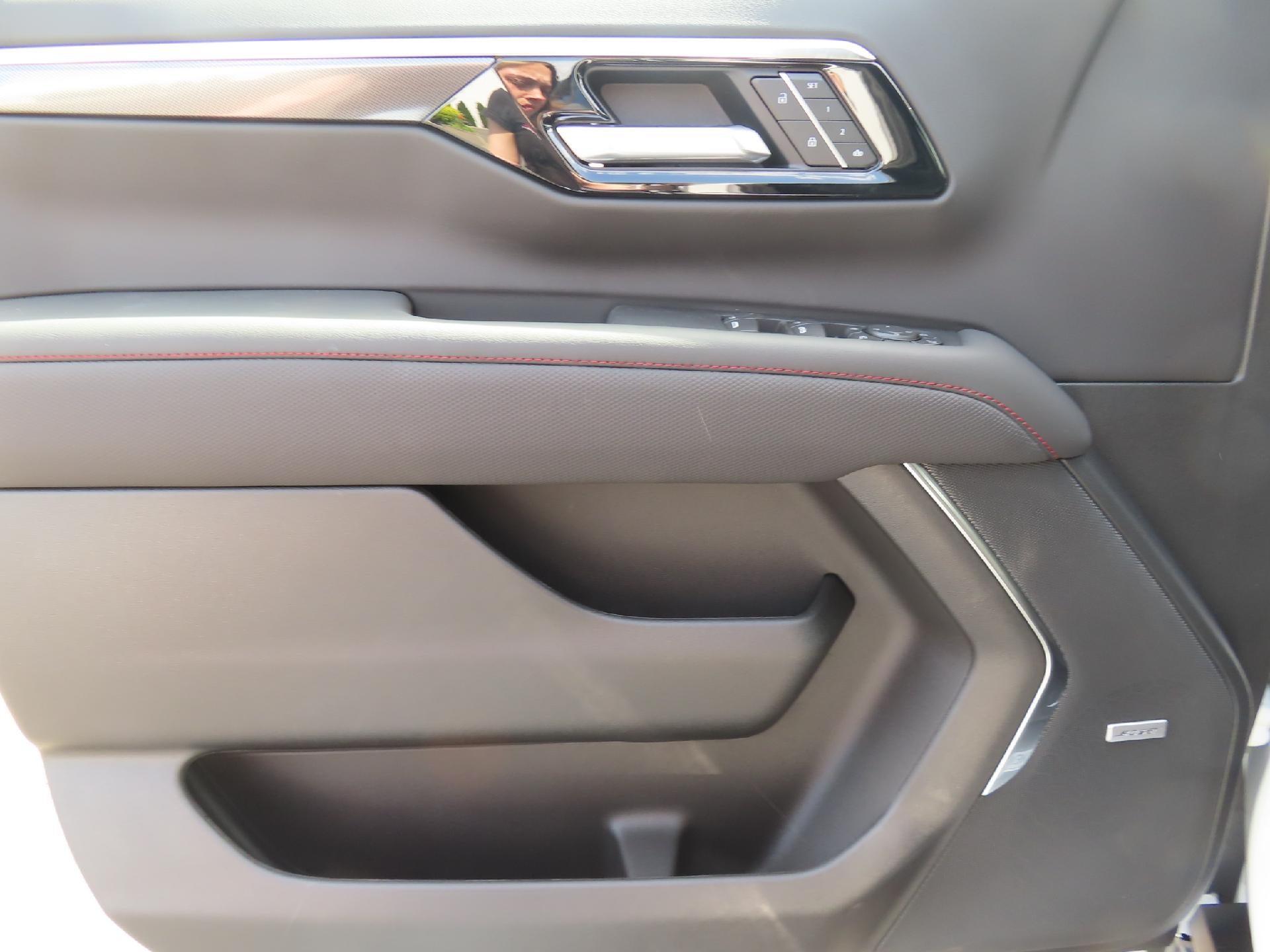 2026 Chevrolet Tahoe RST 4WD