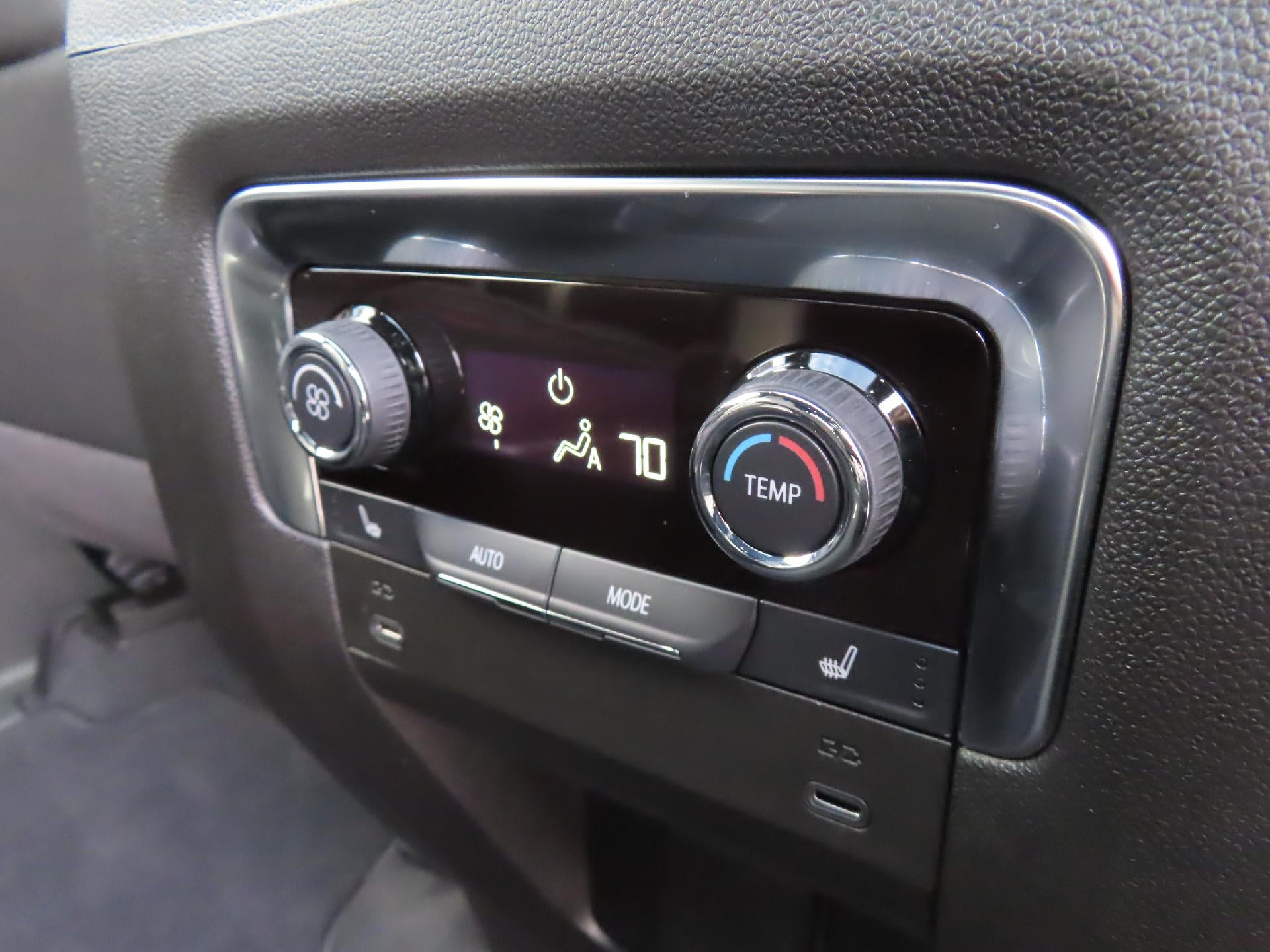 2025 Chevrolet Tahoe RST