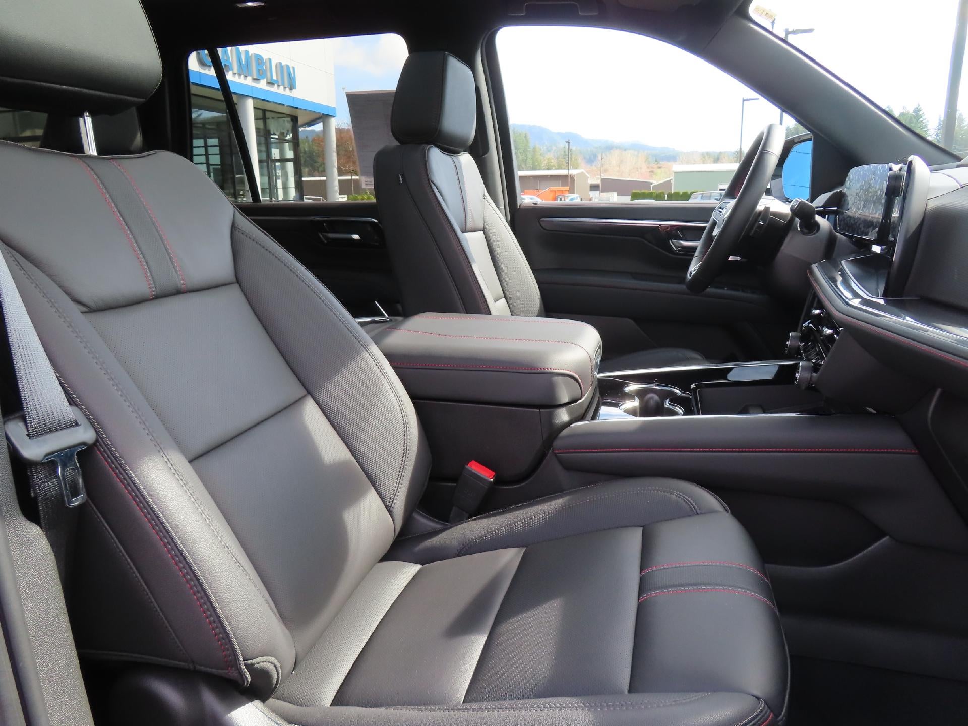 2025 Chevrolet Tahoe RST