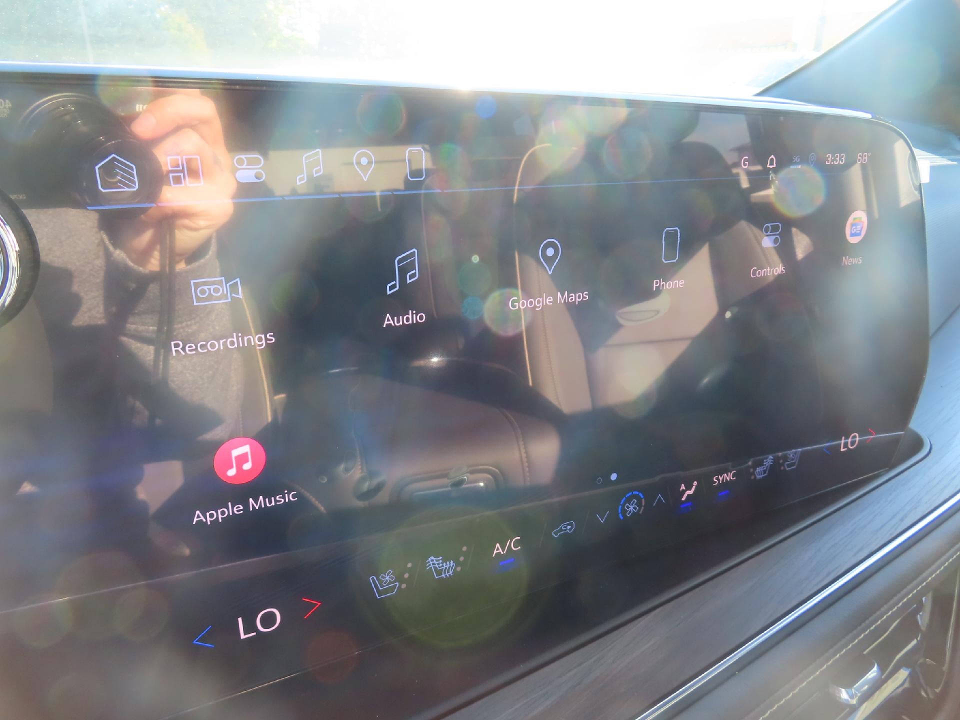 2027 Chevrolet Tahoe Premier - Photo 23