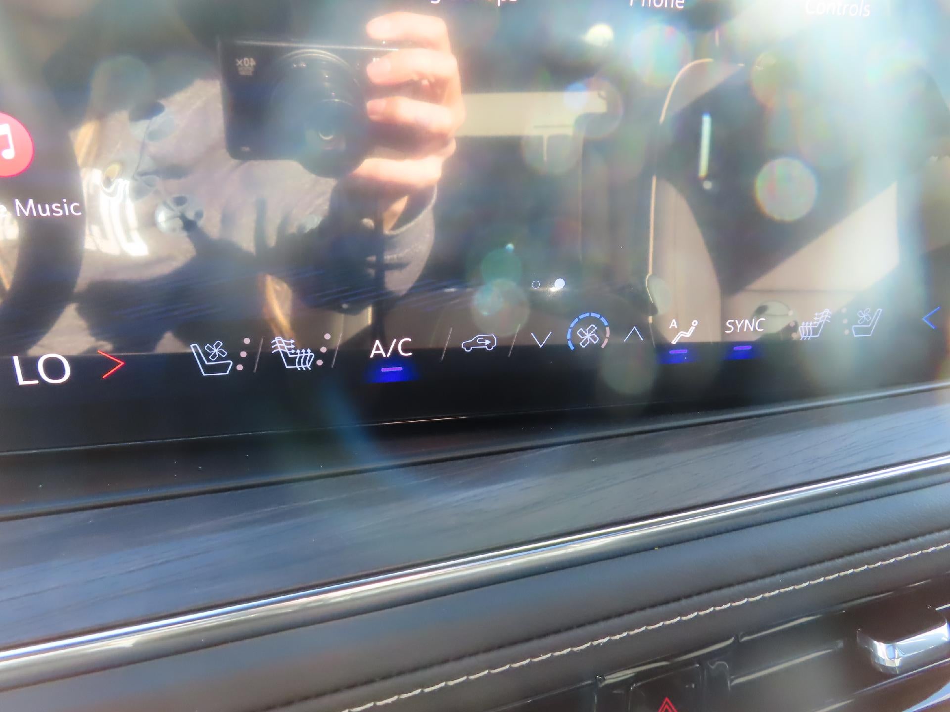 2027 Chevrolet Tahoe Premier - Photo 33