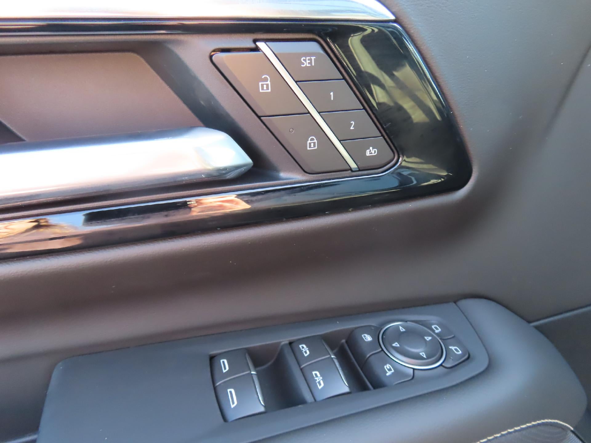 2027 Chevrolet Tahoe Premier - Photo 13