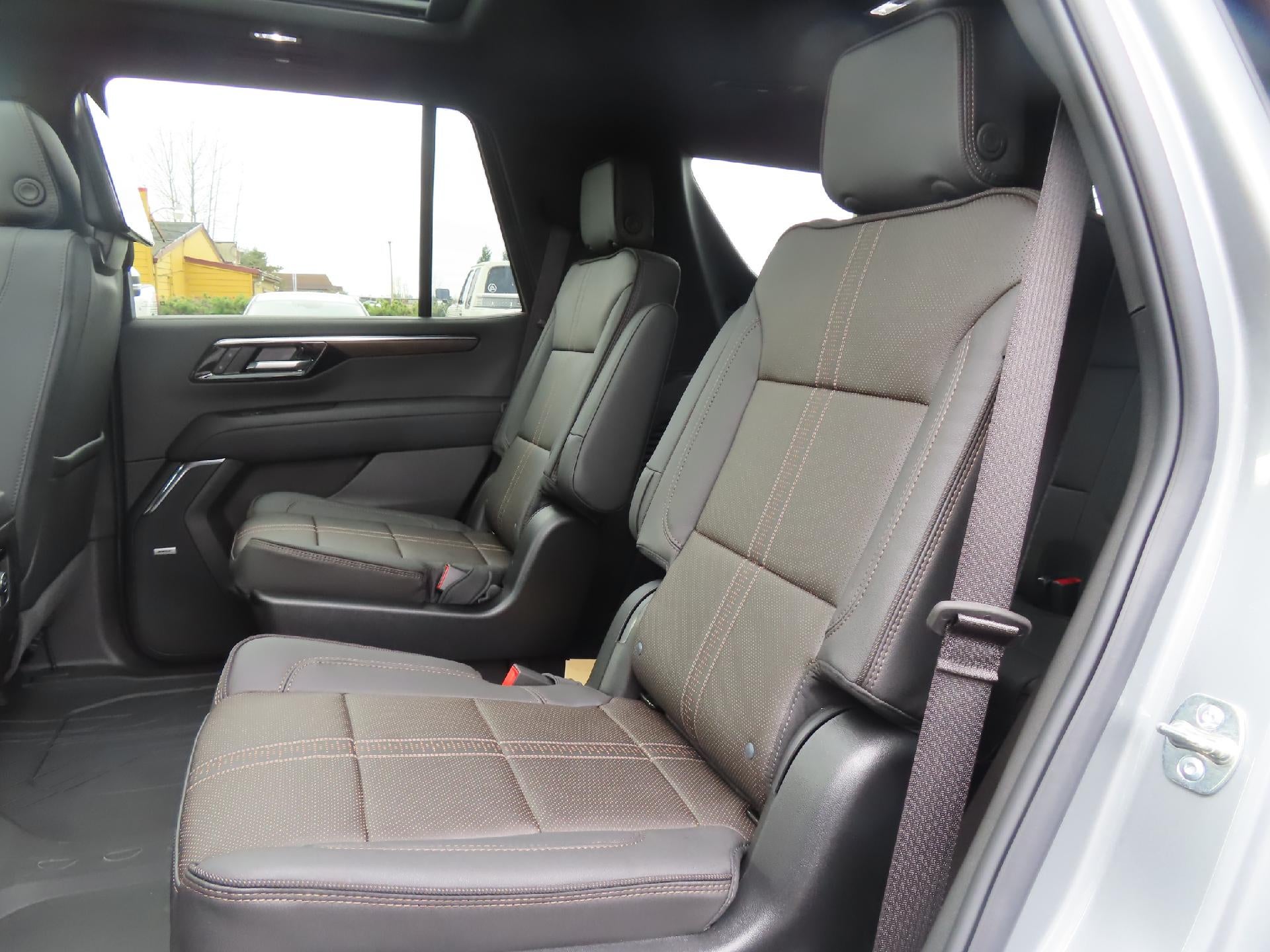 2026 Chevrolet Tahoe HIGH COUNTRY 4WD