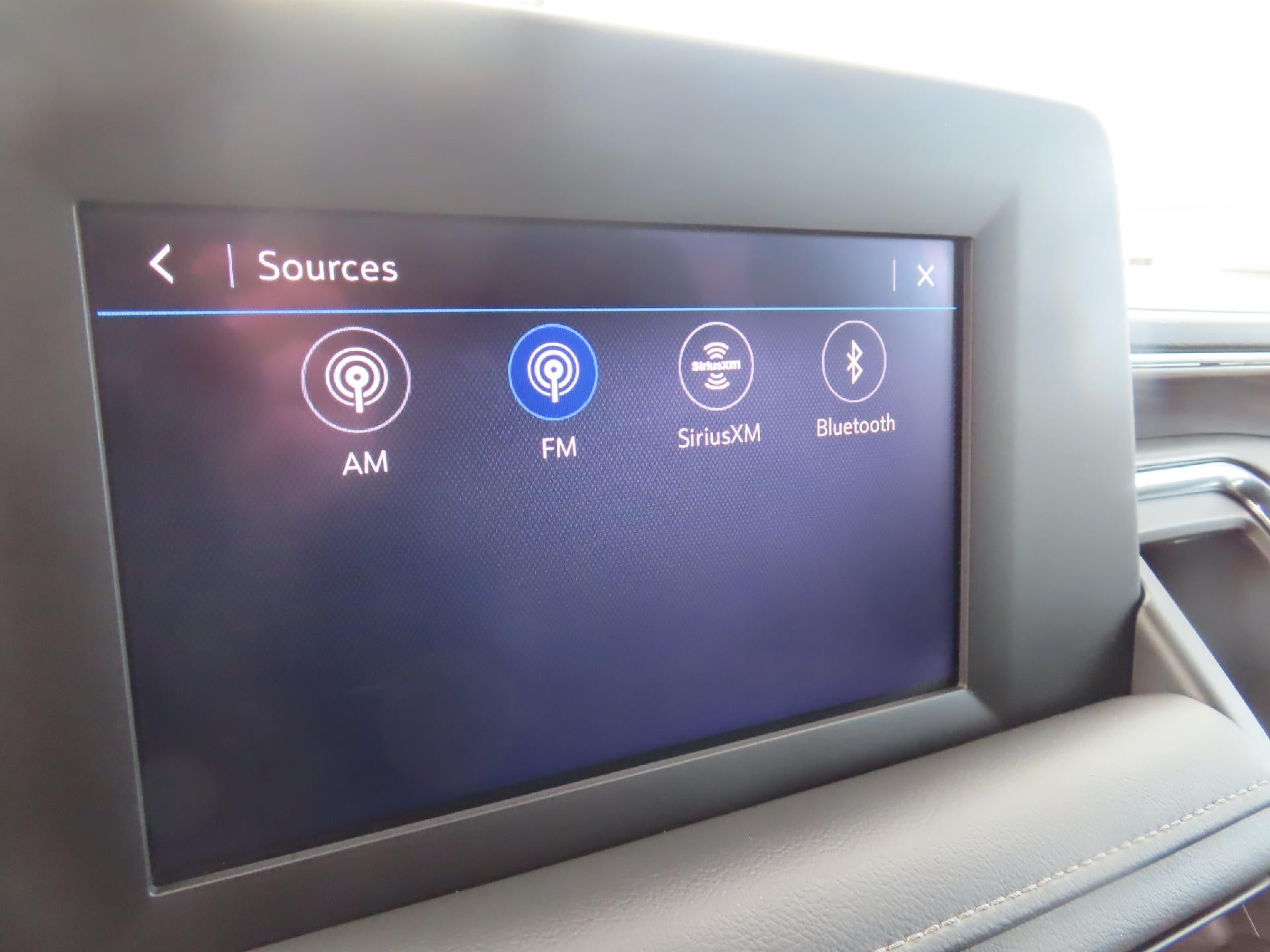 2023 Chevrolet Suburban LS