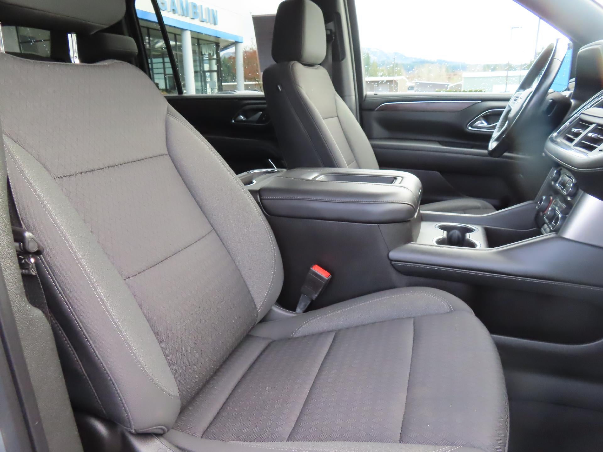 2023 Chevrolet Suburban LS