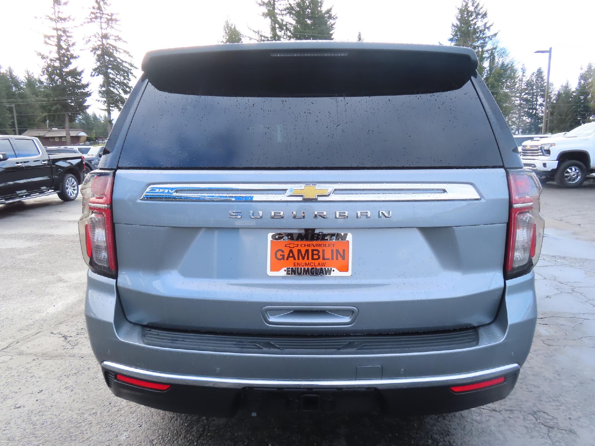 2023 Chevrolet Suburban LS