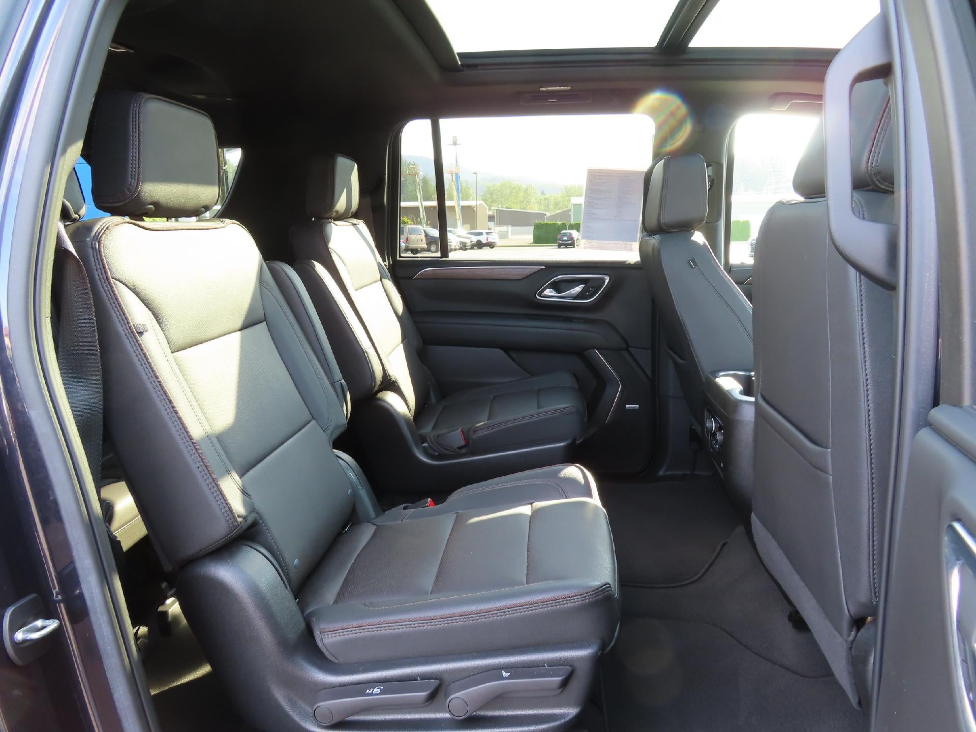 2023 Chevrolet Suburban High Country