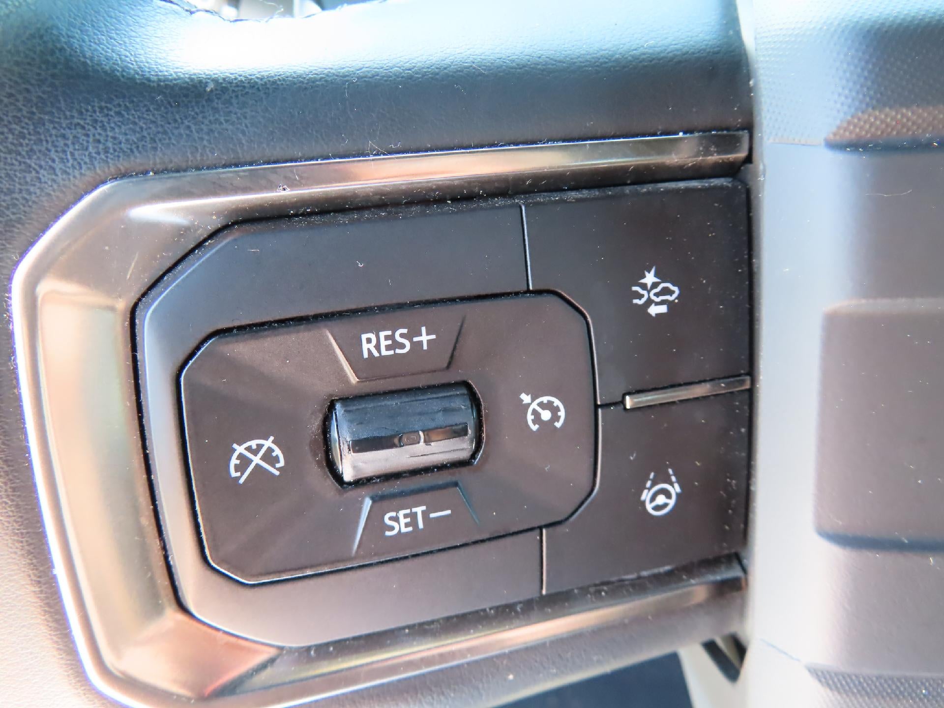 2024 GMC HUMMER EV Pickup 3X