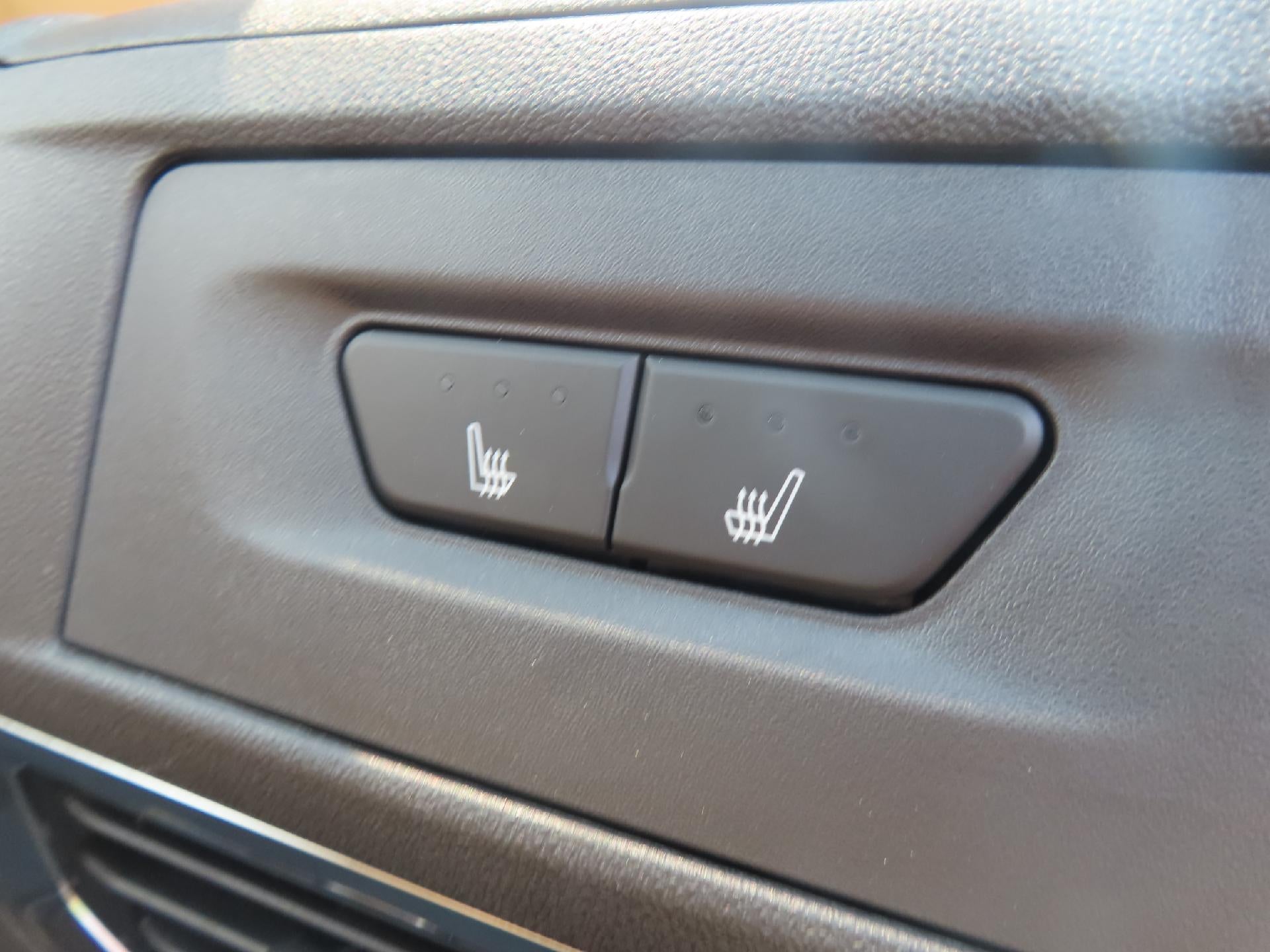 2025 GMC Sierra EV Denali - Photo 39