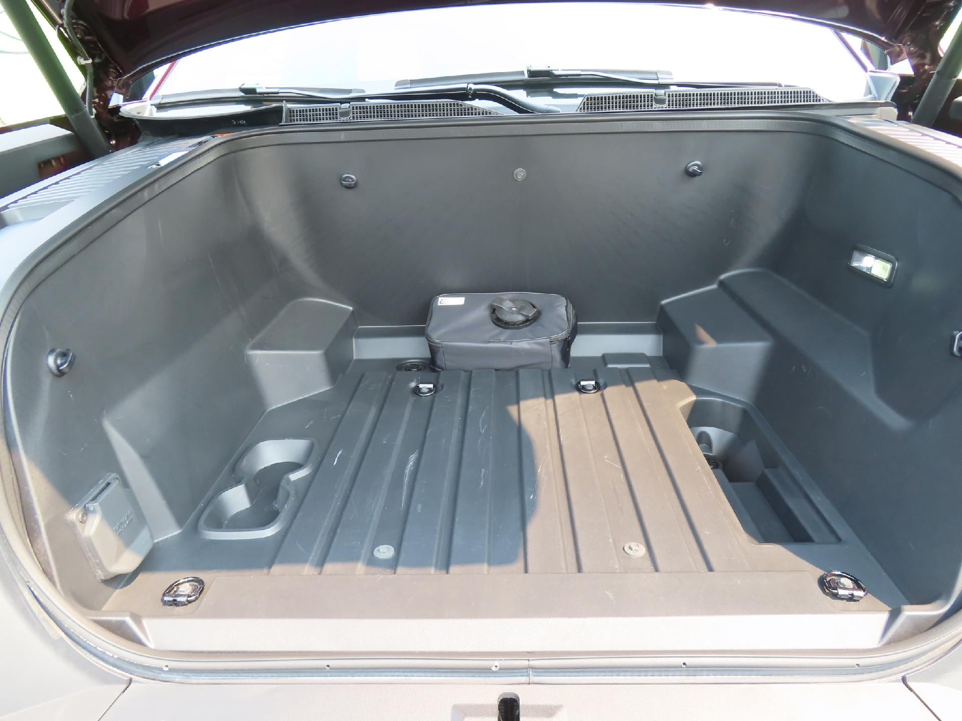 2025 GMC Sierra EV Denali - Photo 44