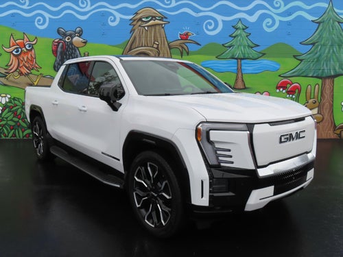 2025 GMC Sierra EV Denali