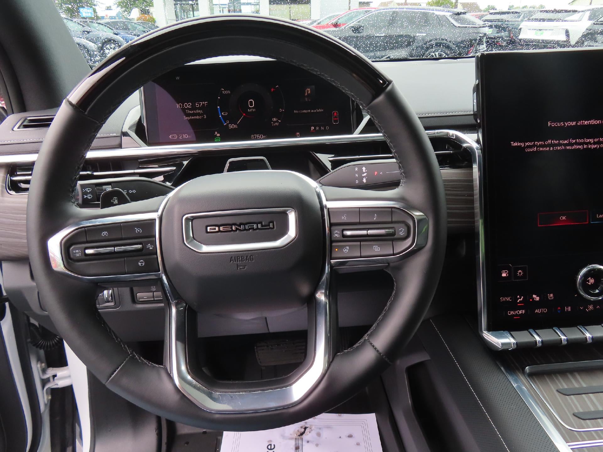 2025 GMC Sierra EV Denali - Photo 16