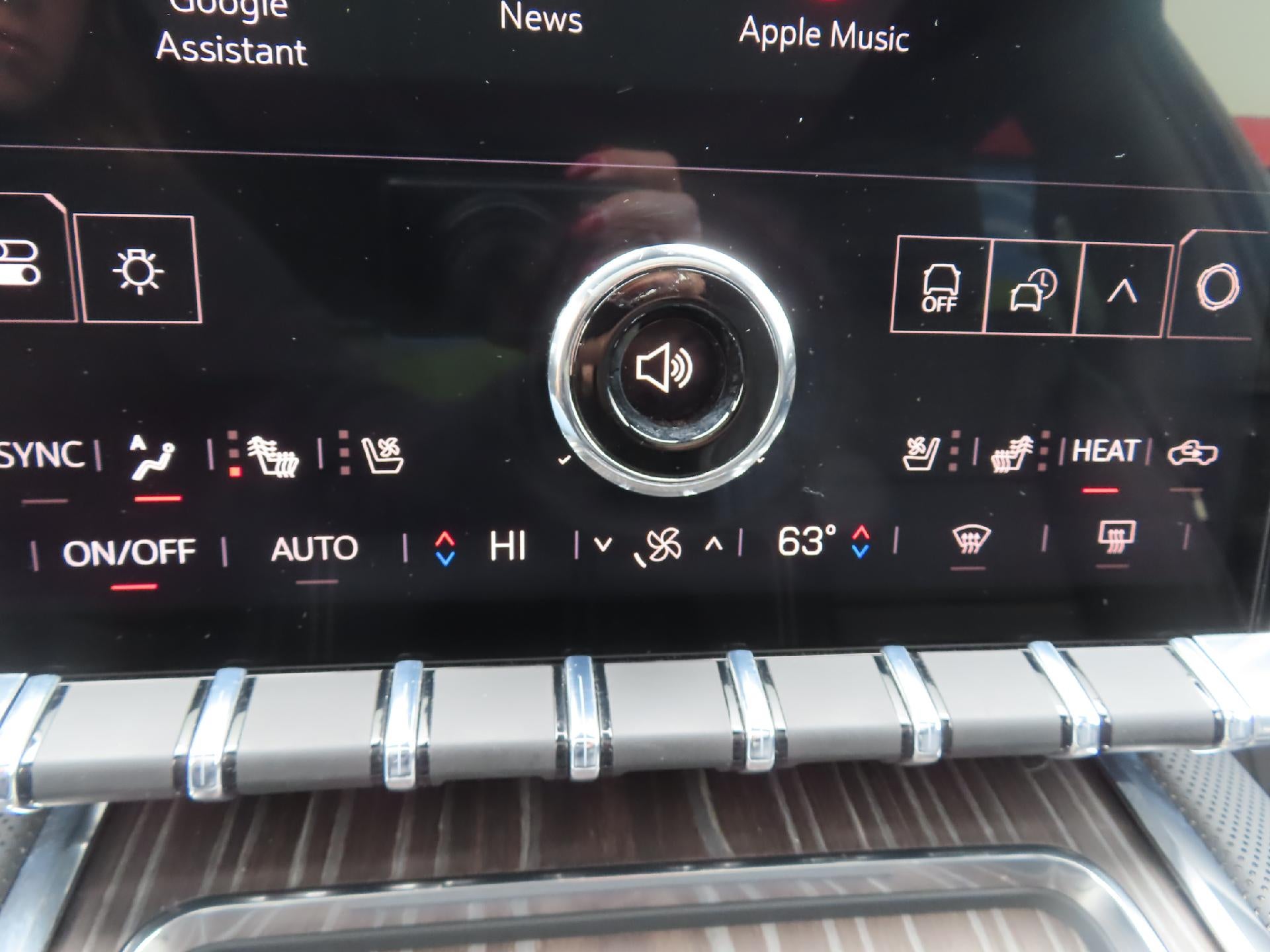 2025 GMC Sierra EV Denali