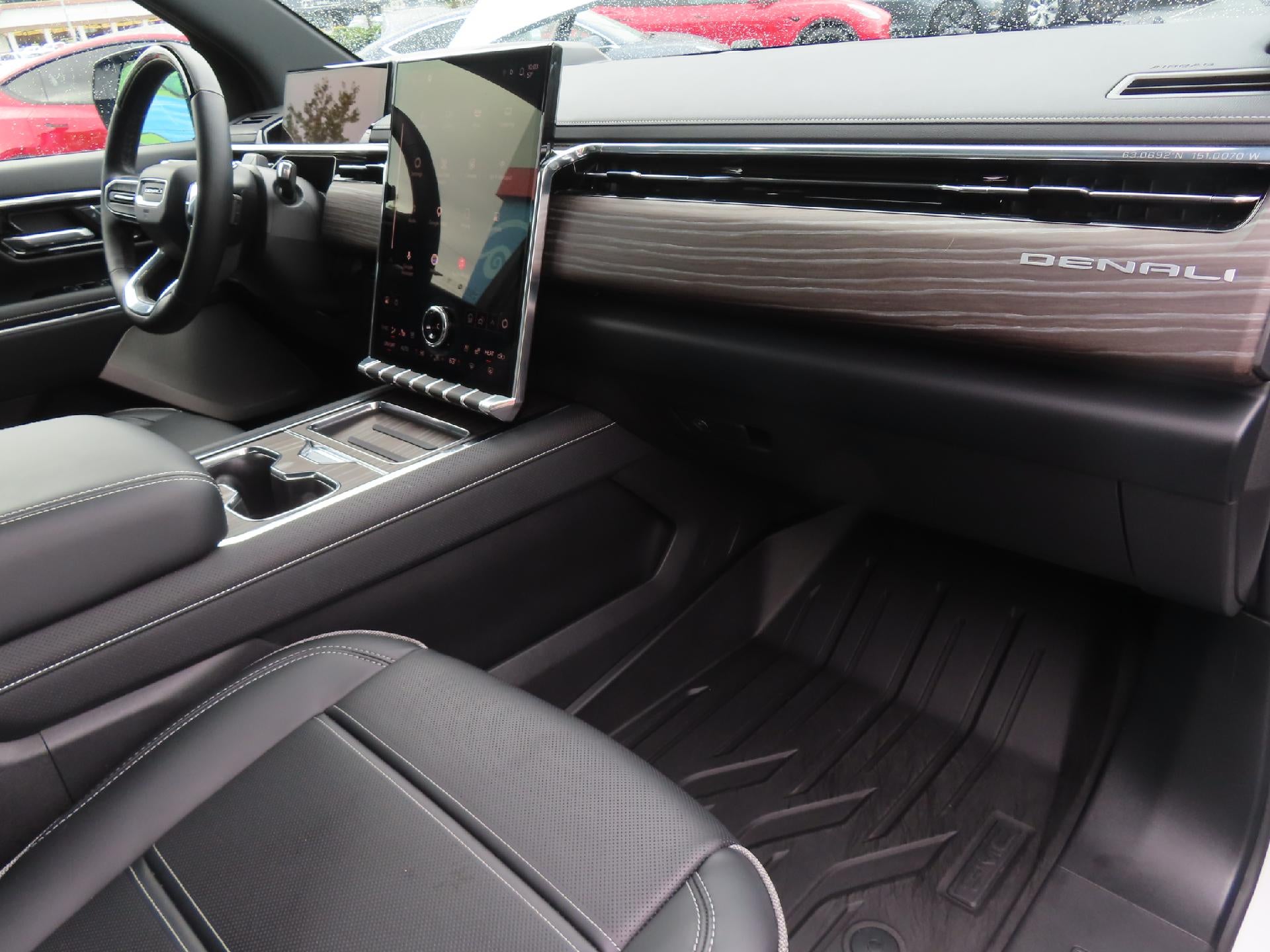 2025 GMC Sierra EV Denali - Photo 41