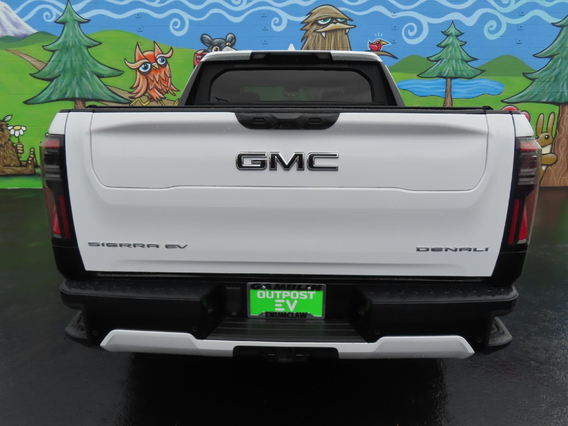 2025 GMC Sierra EV Denali