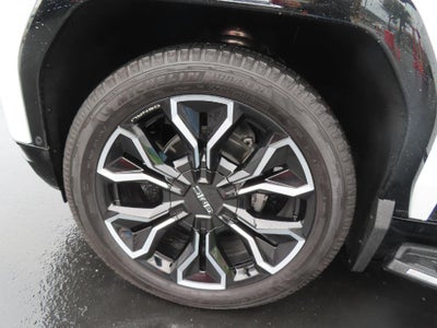 2025 GMC Sierra EV Denali