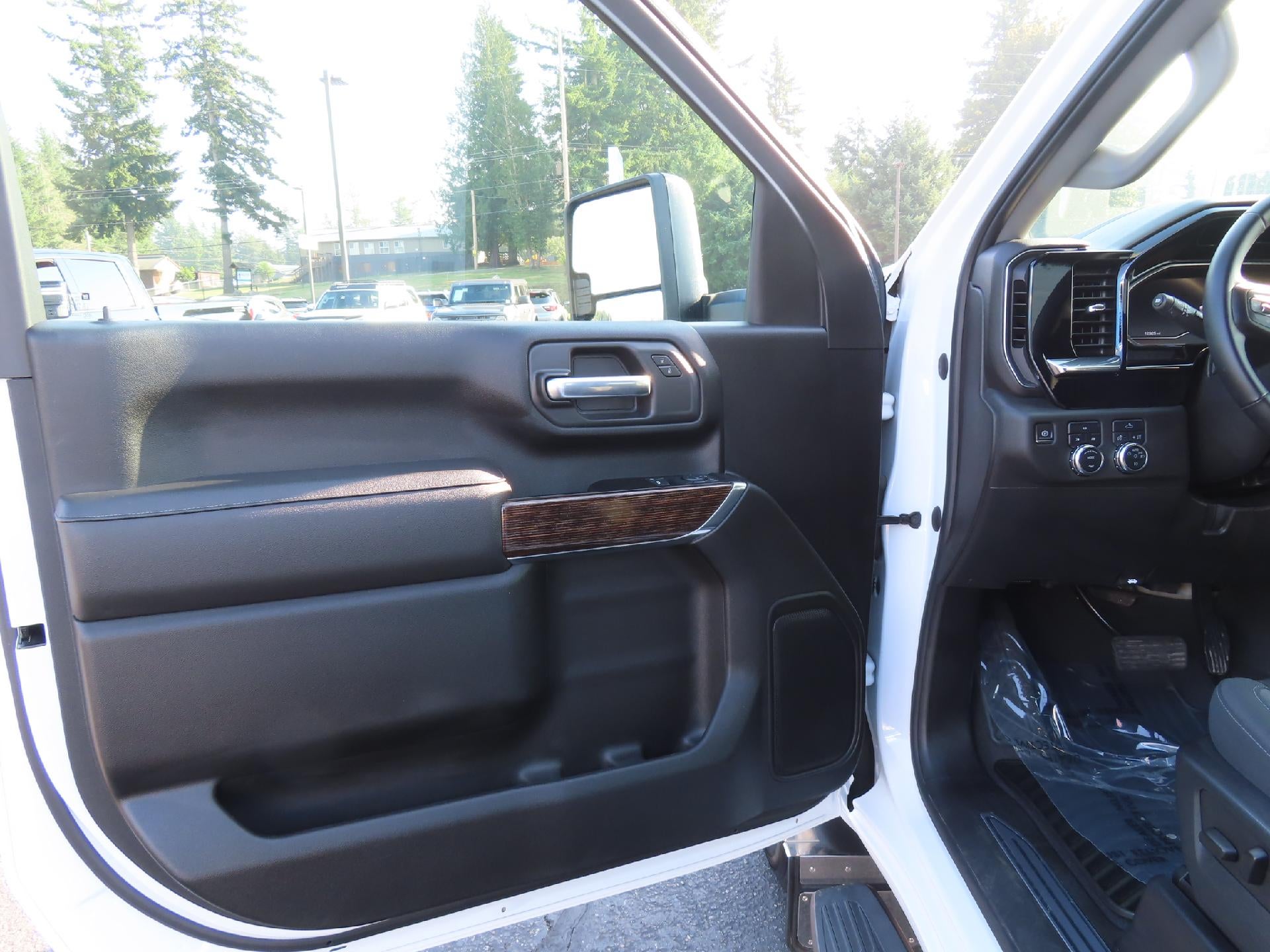 2024 GMC Sierra 3500 HD SLE