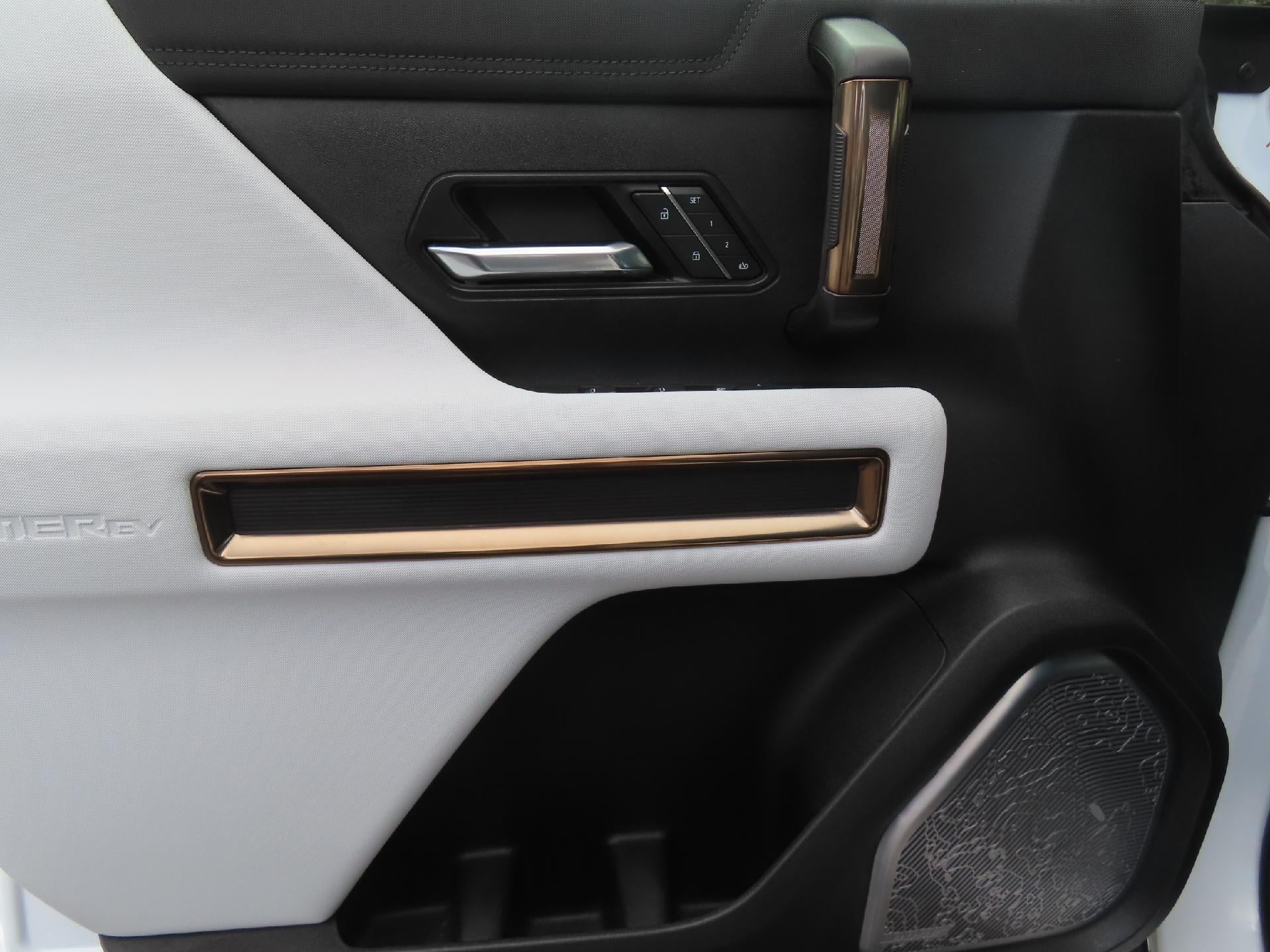 2022 GMC HUMMER EV Pickup Edition 1