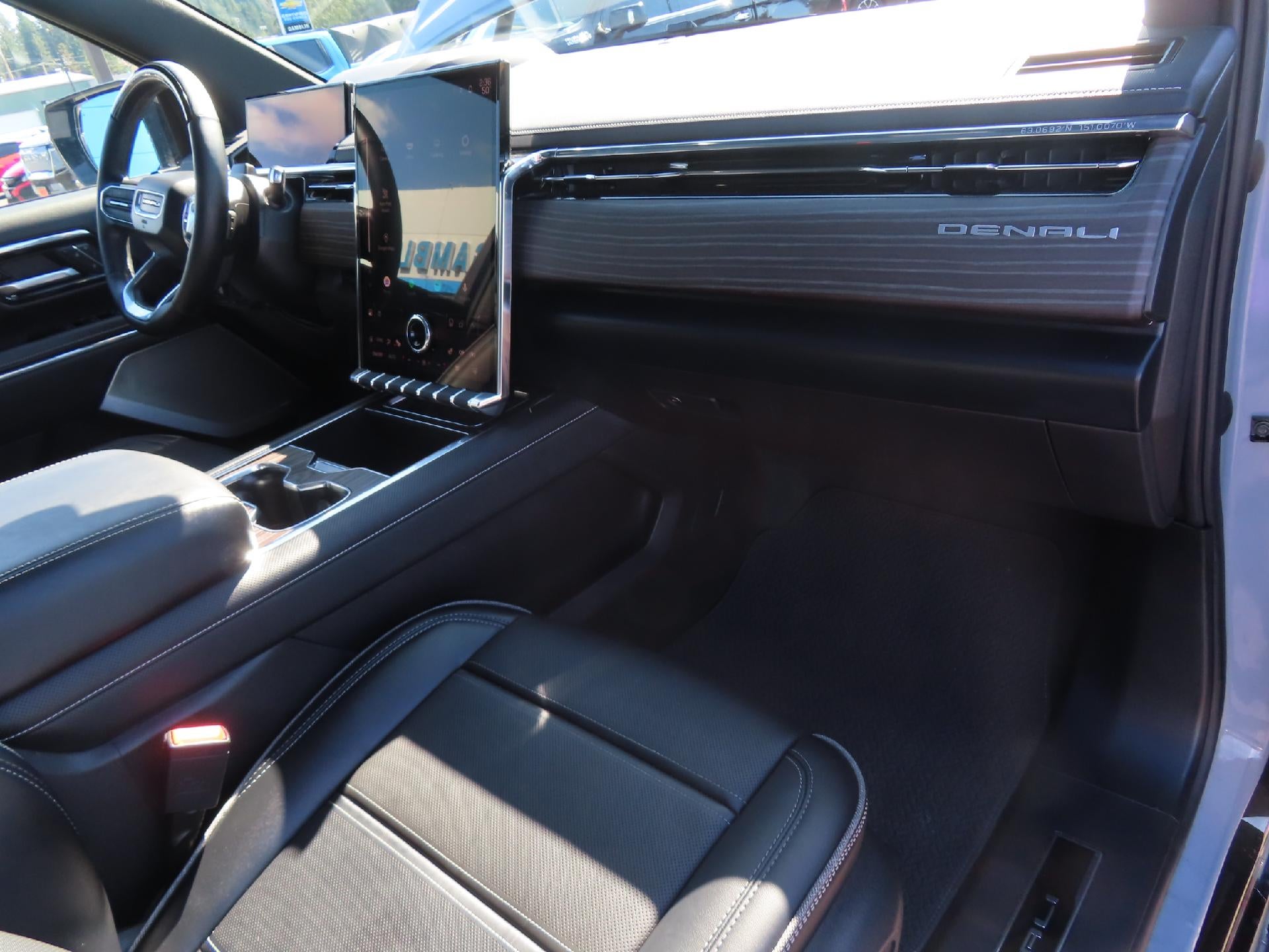 2025 GMC Sierra EV Denali