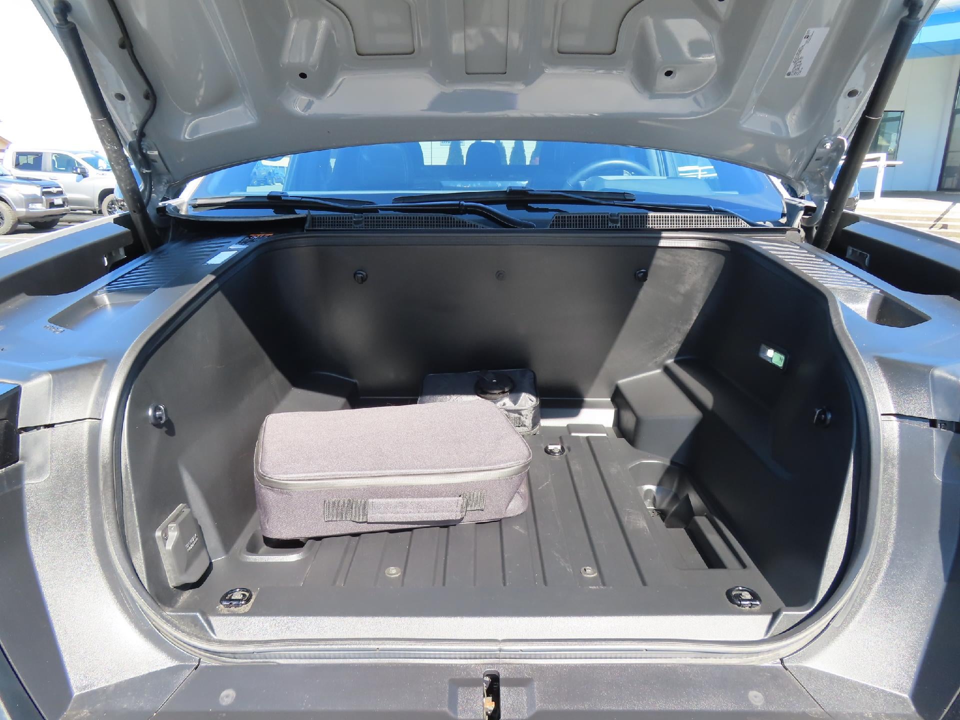 2025 GMC Sierra EV Denali