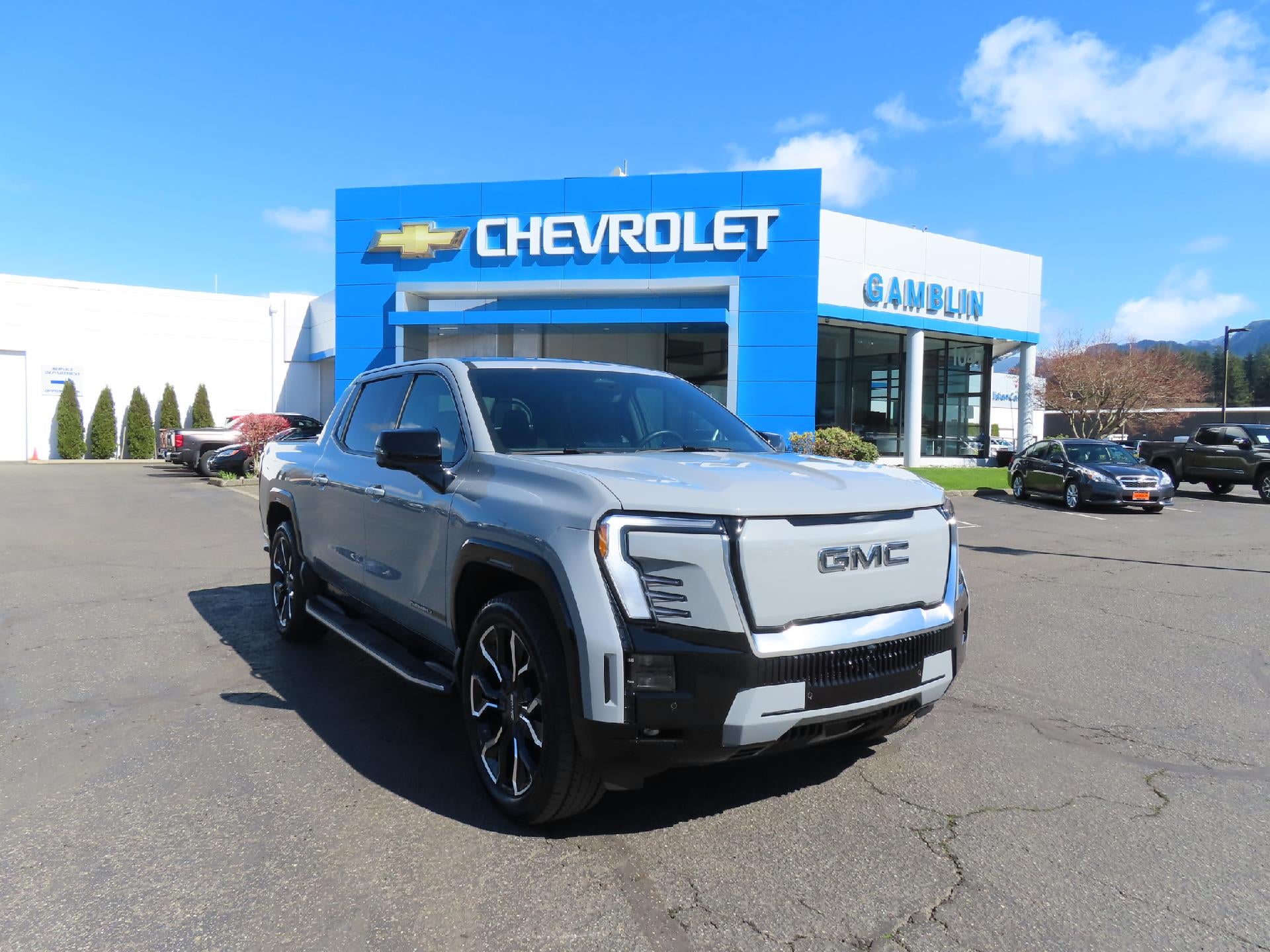 2025 GMC Sierra EV Denali